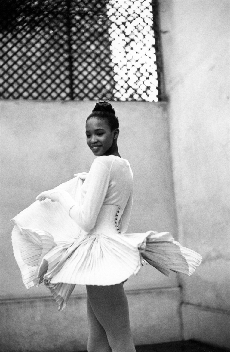 Azzedine Alaia Arthur Elgort: Freedom