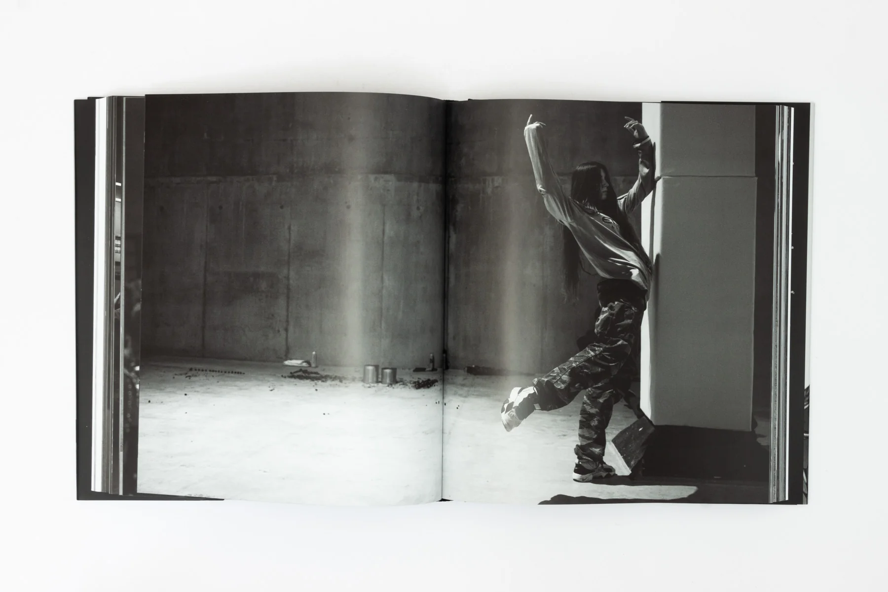 Anne Imhof: SEX
