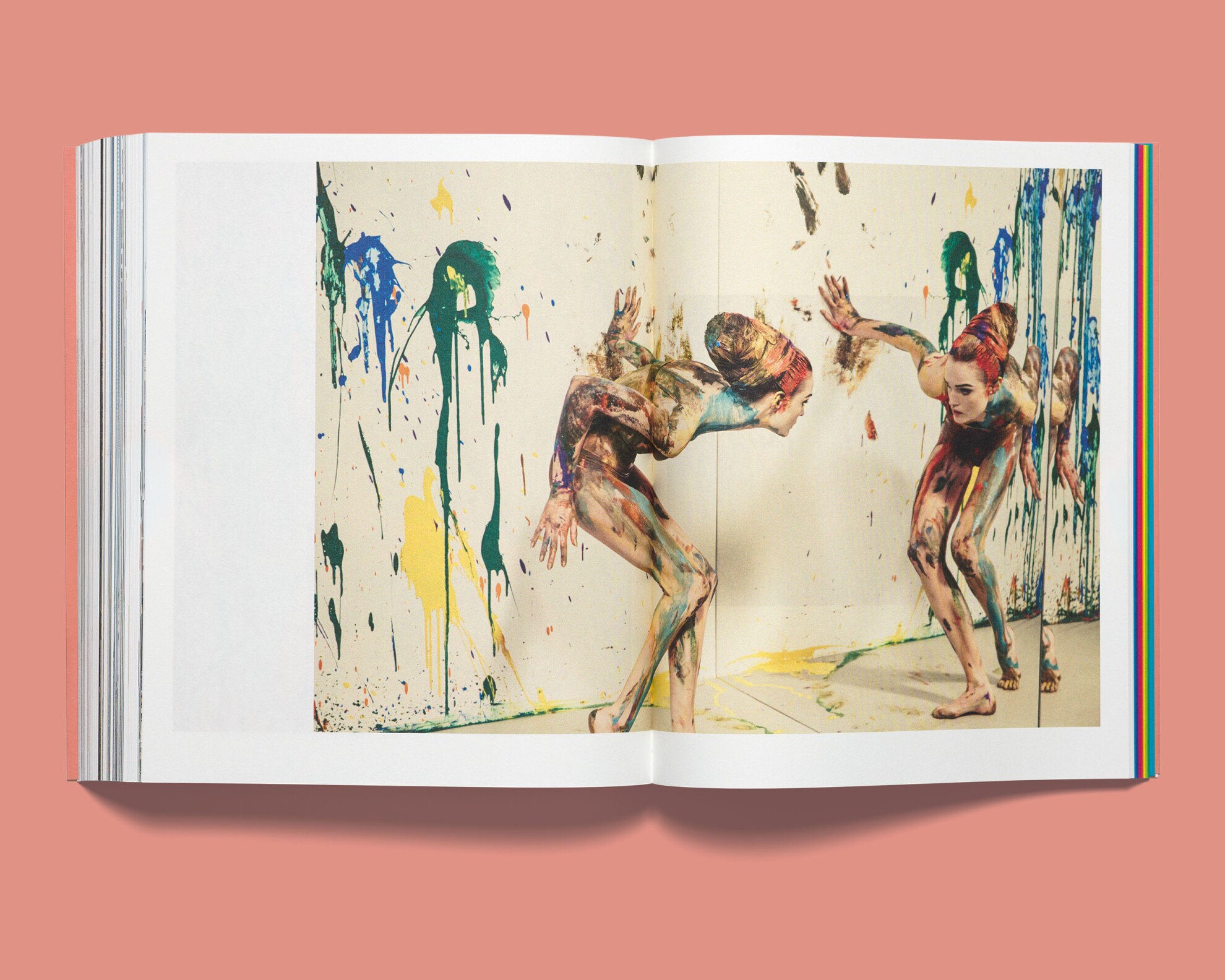 Acne Paper #21: Autoportrait