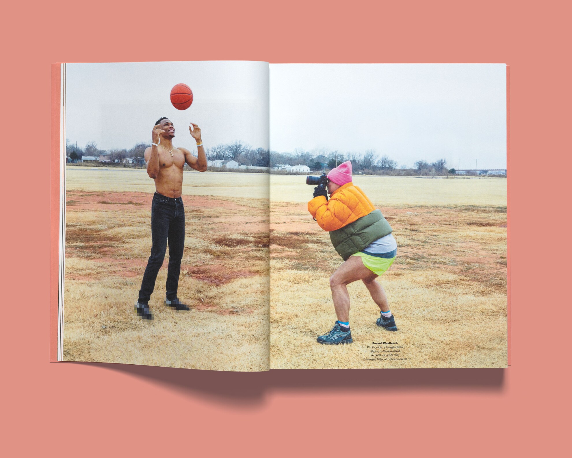 Acne Paper #21: Autoportrait